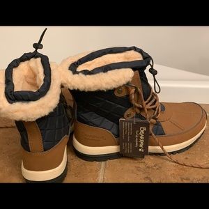 Bearpaw Lace Up Boots Brand New